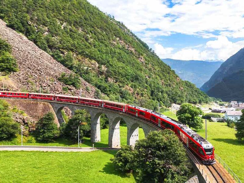 ANTALYA’DAN BERNİNA EXPRESS ILE  NOEL PAZARLARI TURU SunExpress Havayolları ile 4 gece