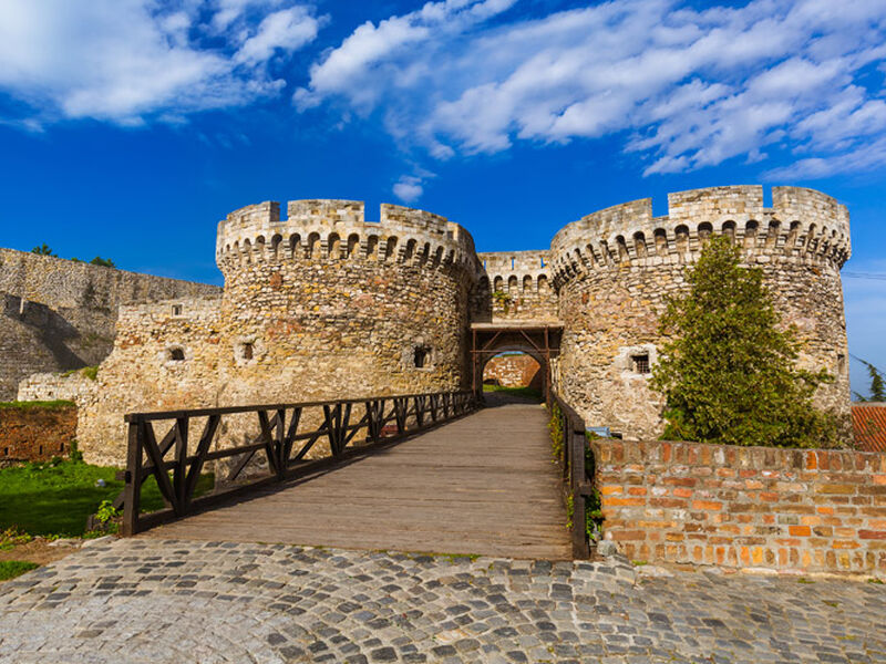 İzmir Çıkışlı Belgrad Turu 3 Gece 4 Gün Ajet Havayolları İle