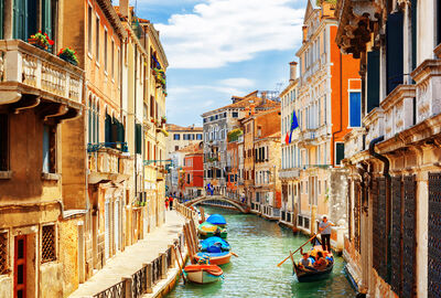 Büyük İtalya Turu Ajet Havayolları İle 5 Gece 6 Gün (Bergamo–Roma)