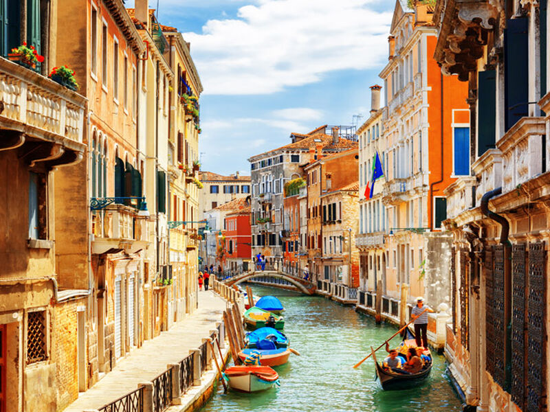 Exclusive İtalya Turu Ajet Havayolları ile 7 Gece (FCO-BGY) FL001	